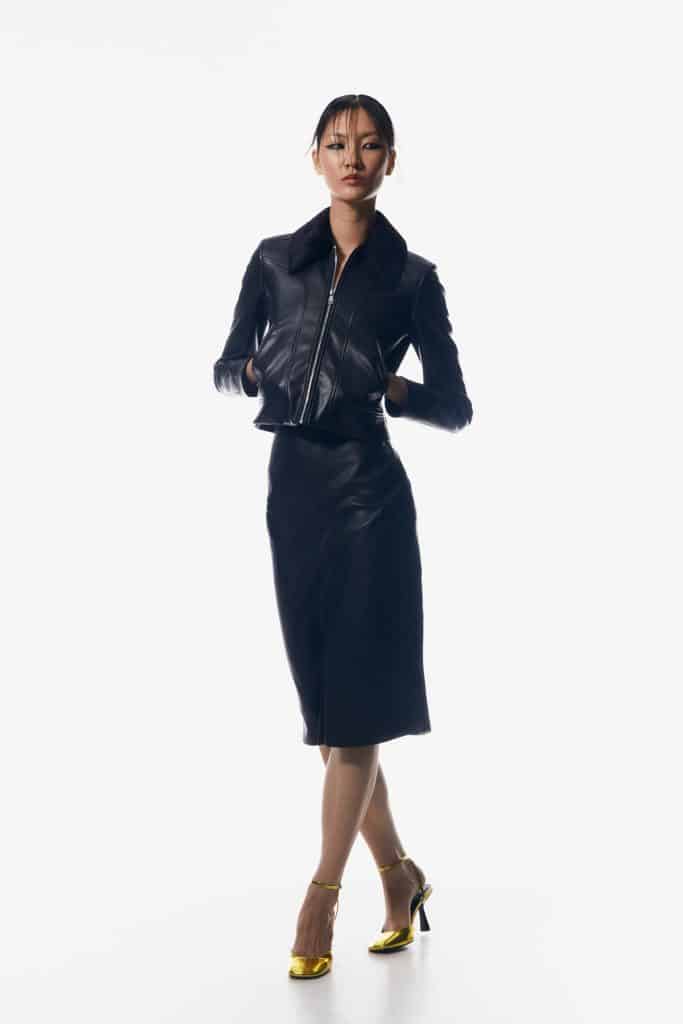 El vestido midi de Sfera por 49,99 euros que deslumbra y anuncia la primavera 93 El vestido midi de Sfera por 49,99 euros que deslumbra y anuncia la primavera