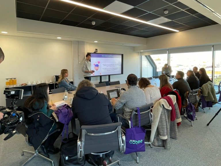 El 46% de los trabajadores dejaría su empleo si su empresa no le compensa la inflación, según Cobee