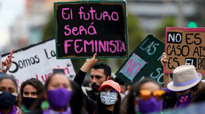 La división del feminismo marcada por las polémicas leyes de Podemos