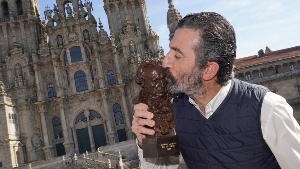 Quién es Luís Zahera, Goya al Mejor actor de reparto 48 Luís Zahera gana el Goya al mejor actor de reparto por 'As Bestas'
