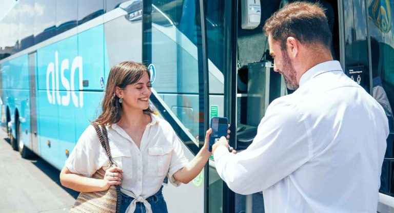 También en autobuses: qué rutas puedes hacer gratis desde ya