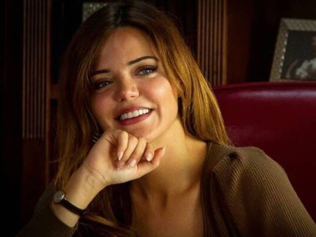 Tierra Amarga el tremendo cambio físico de su protagonista que no podrás creerte 86 ‘Tierra Amarga’: Züleyha en peligro, ¿llegará Hakan a tiempo para salvarla?