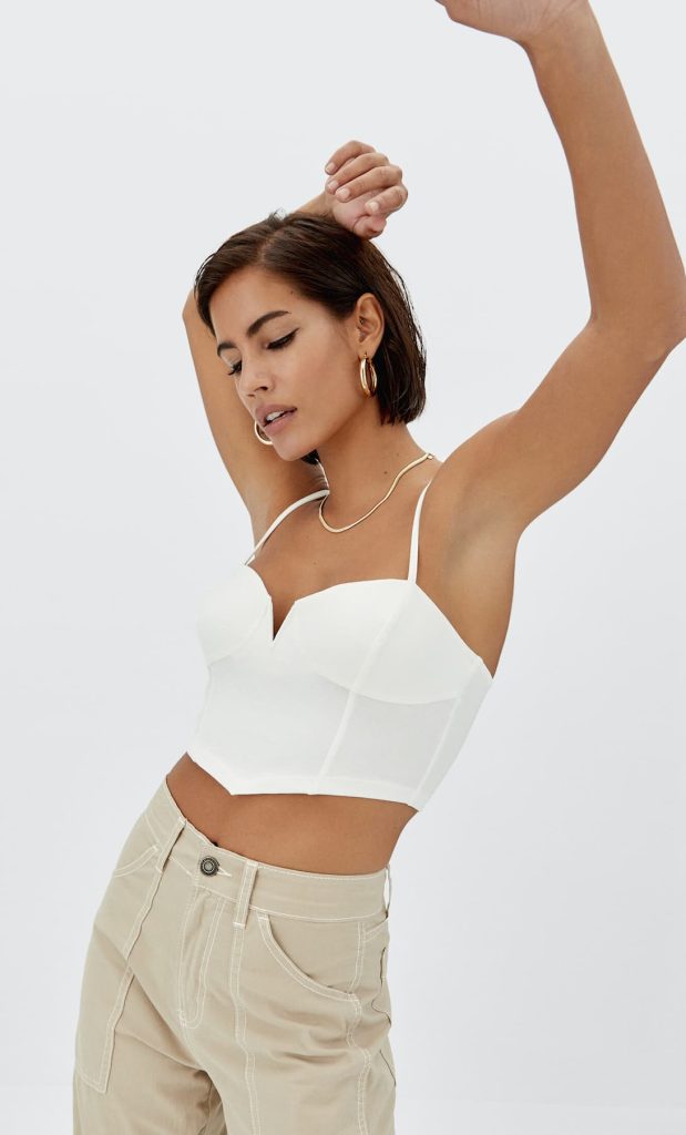 Stradivarius: las camisetas y tops más trendy y baratas para adelantarte a la primavera 96 Stradivarius: las camisetas y tops más trendy y baratas para adelantarte a la primavera