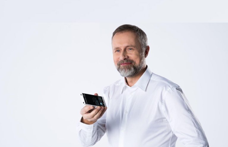 El nuevo traductor instantáneo que revolucionará tu productividad en eventos profesionales