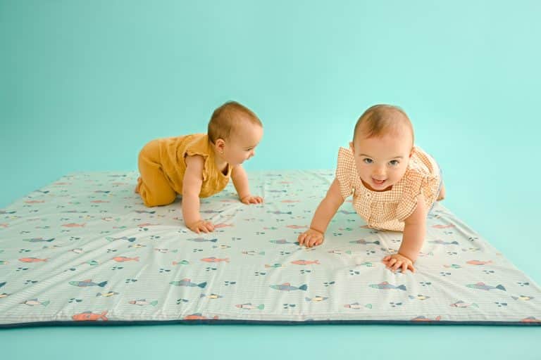 ¿Qué es el movimiento libre en el crecimiento de los bebés?