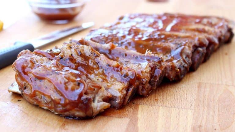 Estas costillas a baja temperatura le dan mil vueltas a las BBQ