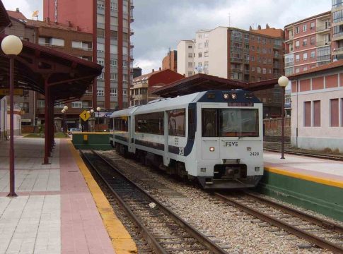 Culebrón trenes Renfe ceses