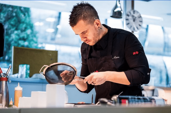 El cocido madrileño de Dabiz Muñoz que se ha convertido en viral y que puedes hacer en casa