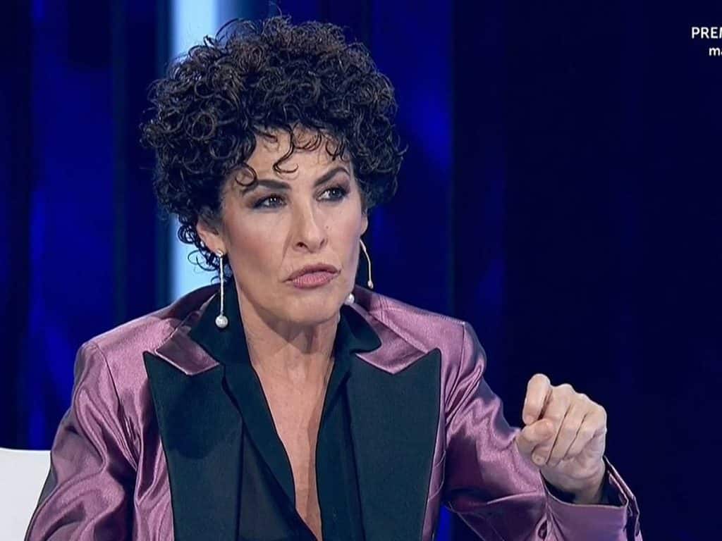 Nina: “pierde cualquier miedo que pretenda arruinarte la fiesta”