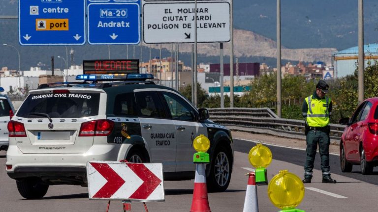 Si tu coche cumple estos requisitos, la DGT te lo dará de baja