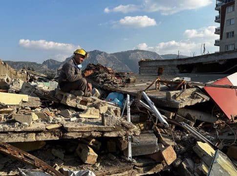 Emel Atici Tierra Amarga Turquía terremoto Emel Atici Tierra Amarga Turquía terremoto