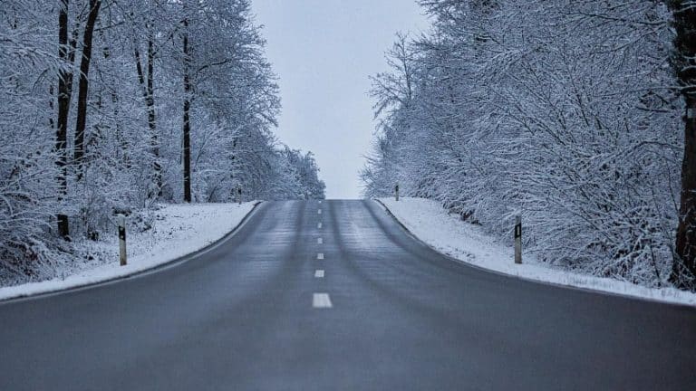 El riesgo por frío, nieve, lluvia, viento y oleaje afectarán a diez CCAA y especialmente al tercio oriental