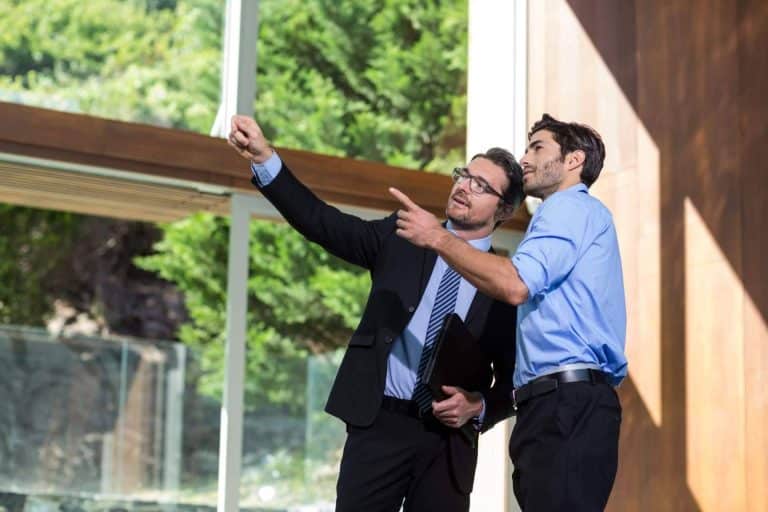 De agente a director inmobiliario con el curso de Dirección Inmobiliaria y Gestión de Hipotecas de Surge