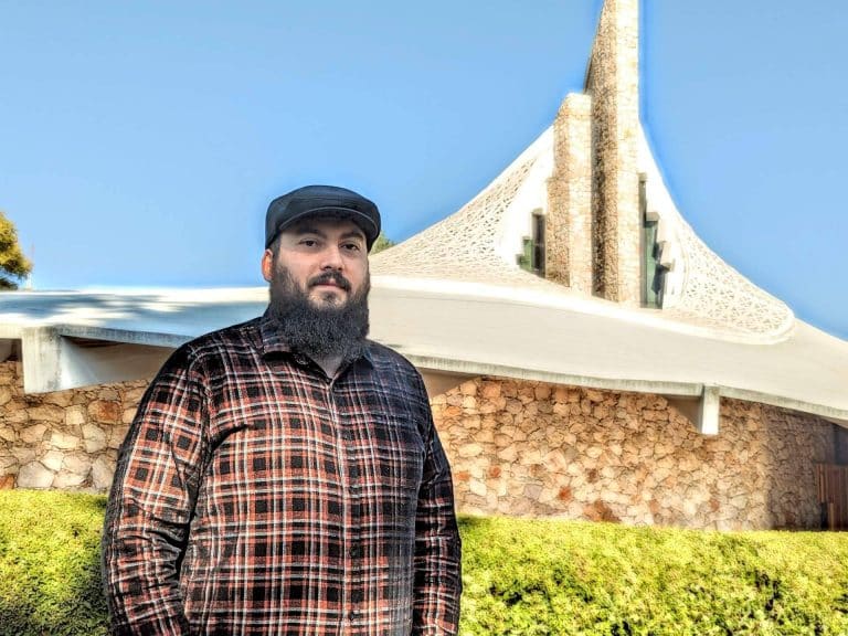 Bernardo García presenta 'Cantares de Iasa. La era de la magia', obra publicada por Letrame Grupo Editorial