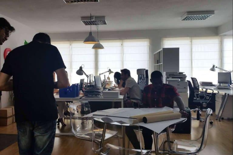 Espacios de coworking para profesionales y empresas en Madrid y Barcelona con La Guarida Creativa