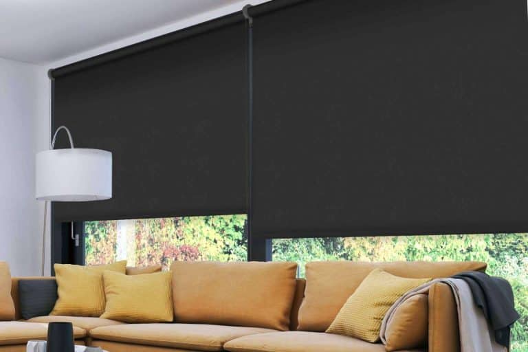 La tienda online Estoresamedidabaratos.com dispone de diferentes tipos de estores a medida