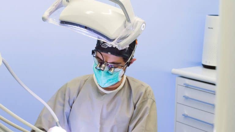 Recuperar la funcionalidad y la estética dental con una regeneración ósea