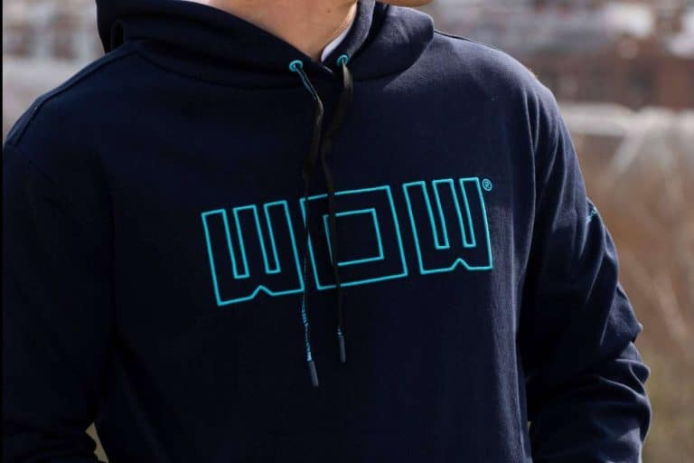 La revolucionaria marca de pádel española Wolf on Wings vende más de 1.000 packs en solo un mes