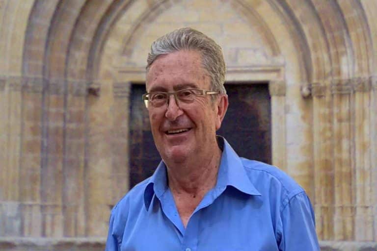 Eduardo Ferreres presenta 'Belibaste..., El Cátaro', publicada por Letrame Grupo Editorial