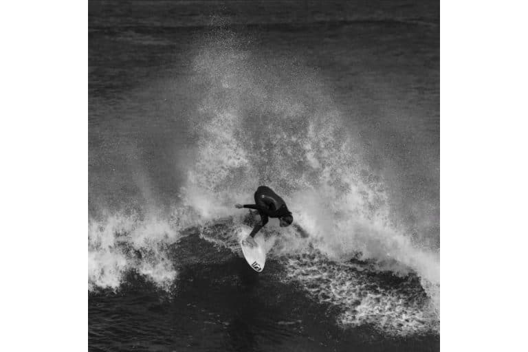 Bioksan esponsoriza a la surfista española de élite Lucía Machado