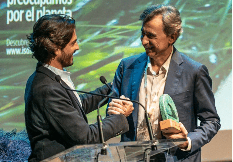 ISDIN, premiado en los Gravity Wave Awards por su compromiso con el Mediterráneo