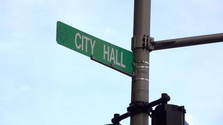 El mundo creía que Alaska tenía un gato como alcalde.