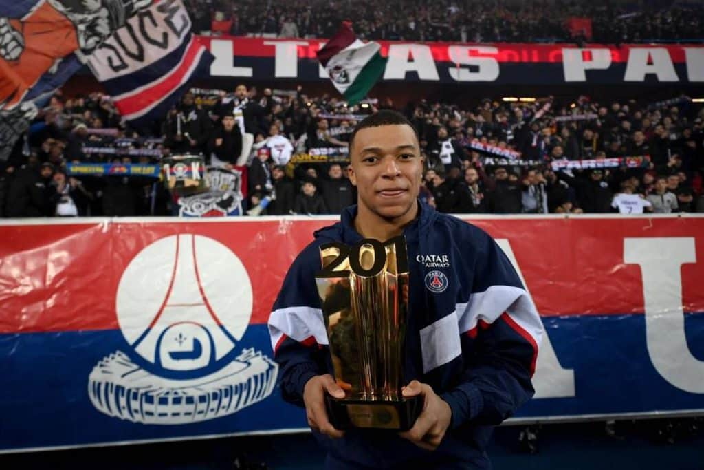 Algunos creen que Mbappé está por irse de Francia