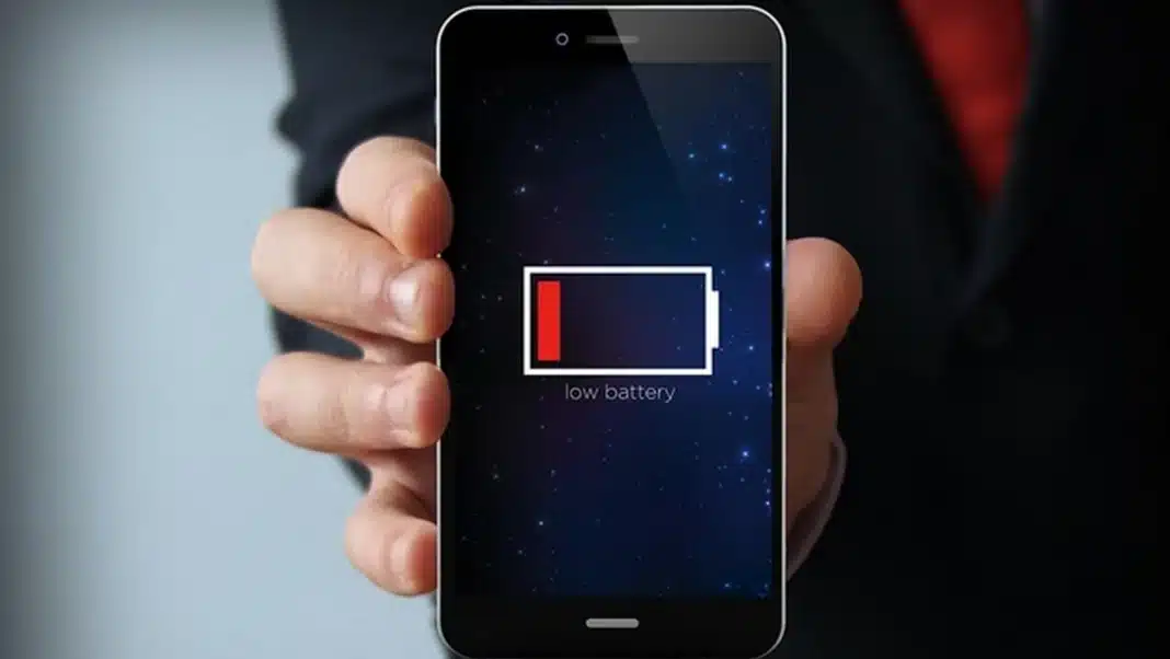 La clave para mejorar la duración de la batería de un móvil Android la tiene Google