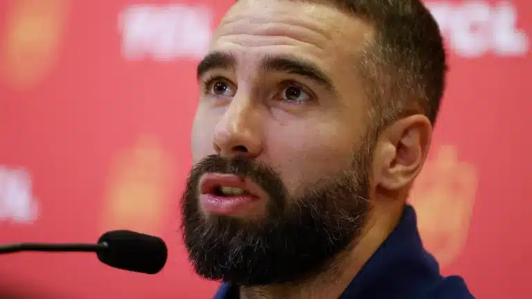 Así es el lateral derecho que podría sustituir a Carvajal el año que viene en el Real Madrid