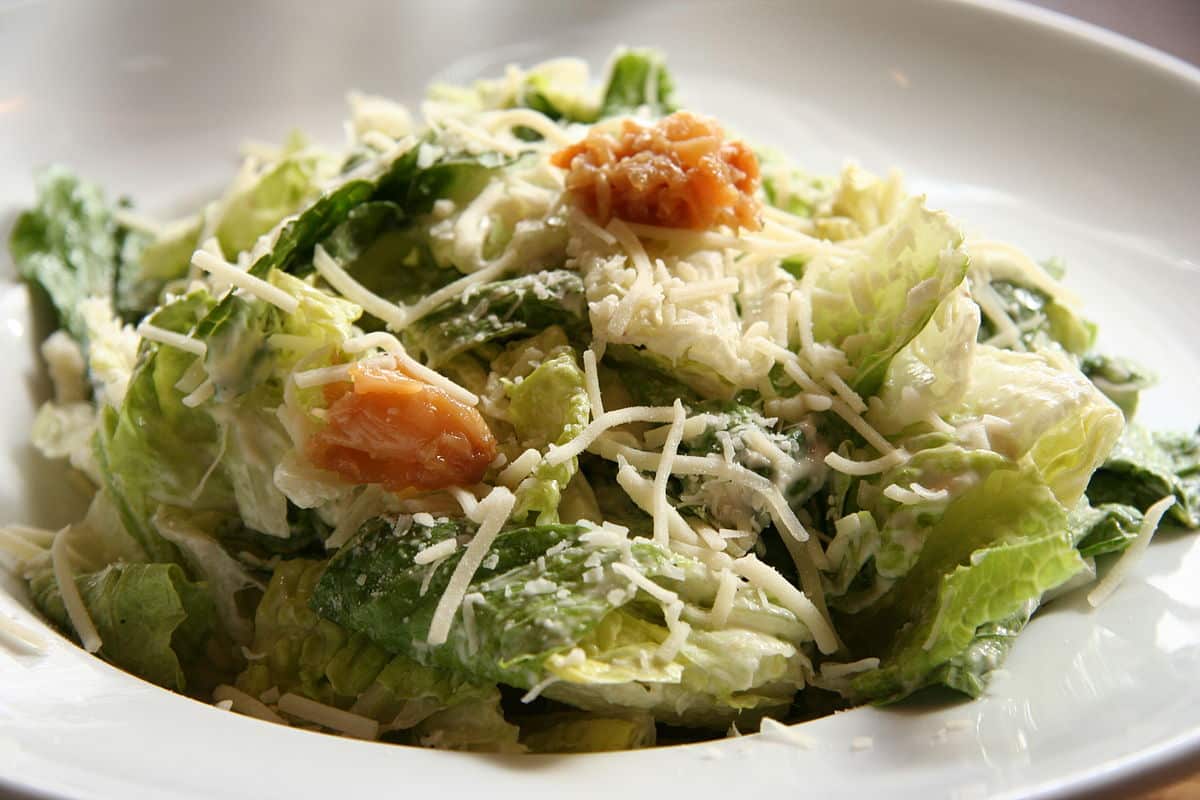 Así se hace la verdadera ensalada César con la que estrenar plato primaveral 1 Así se hace la verdadera ensalada César con la que estrenar plato primaveral