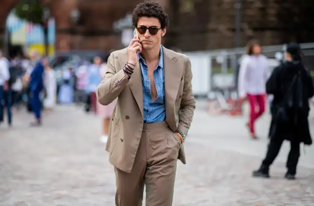 La norma que tienes que saber antes de vestir pantalones chinos