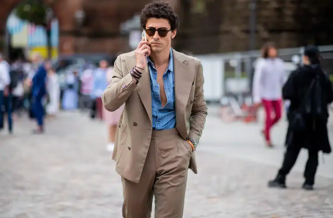 La norma que tienes que saber antes de vestir pantalones chinos