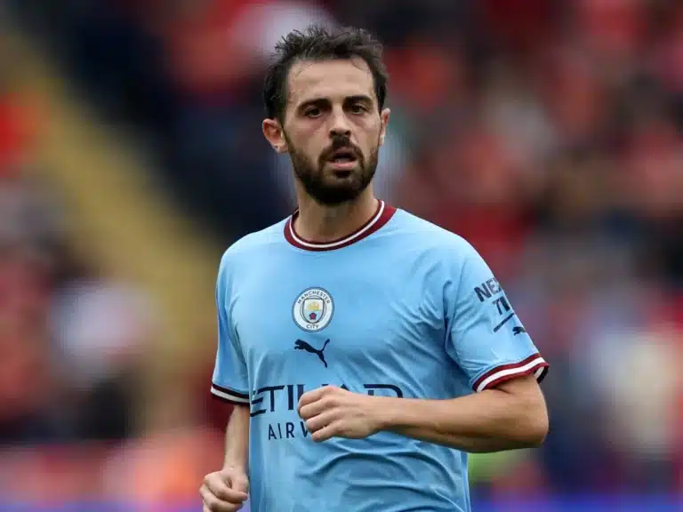 El Madrid contraataca con Bernardo Silva mientras el Barça exhibe a Rodri:
