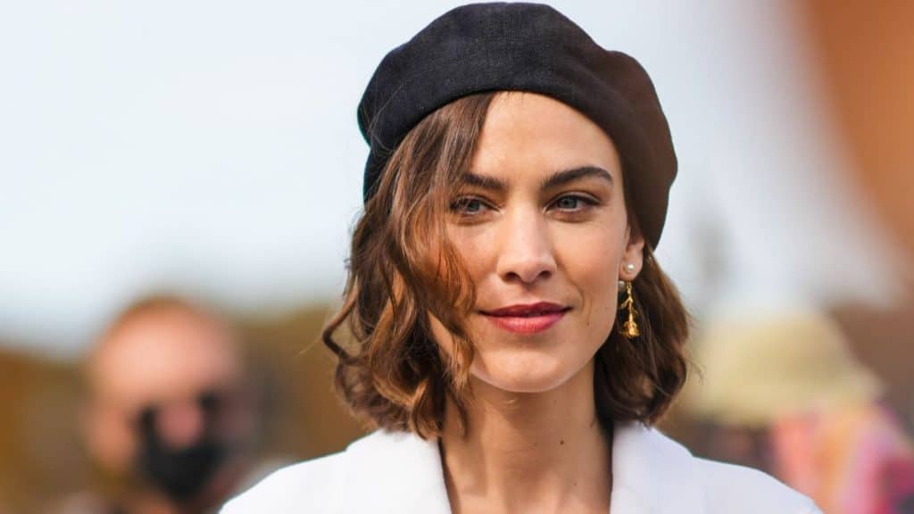 Los mejores peinados para vestir gorro 135 El corte bob y los gorros