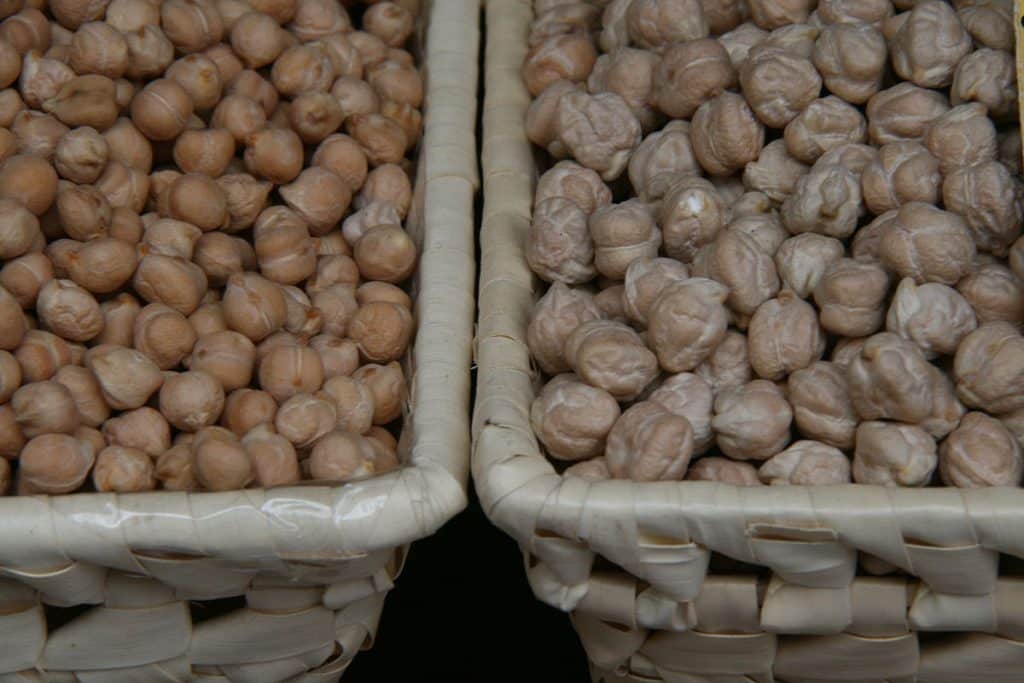 Beneficios de consumir garbanzos de manera segura