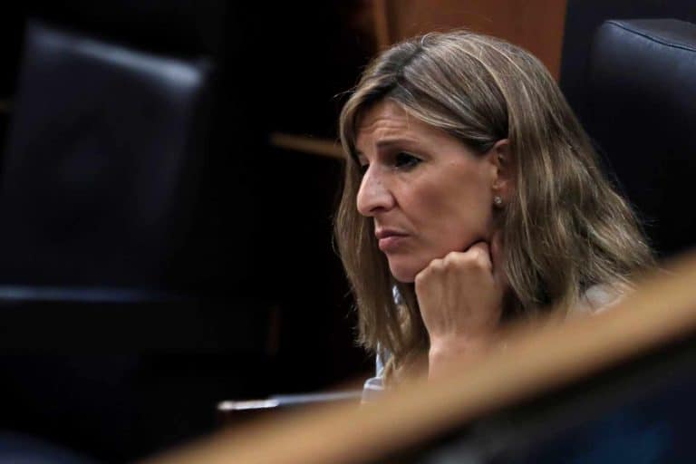 El salario mínimo de un cajero de supermercado supera 