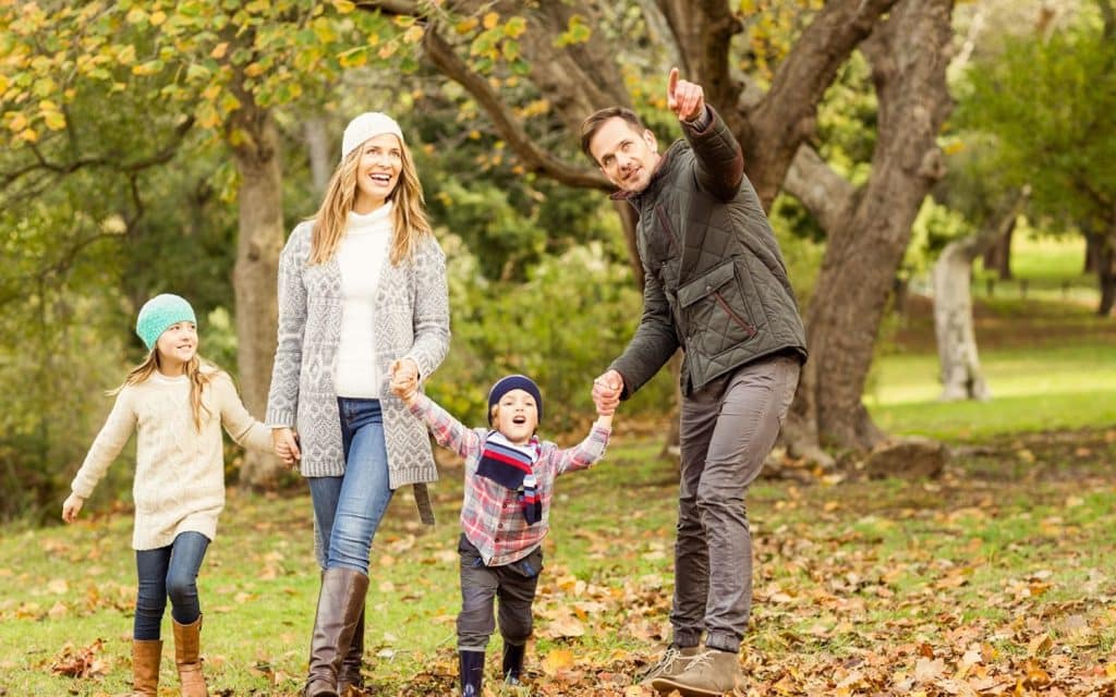 Dar un paseo después de la cena
