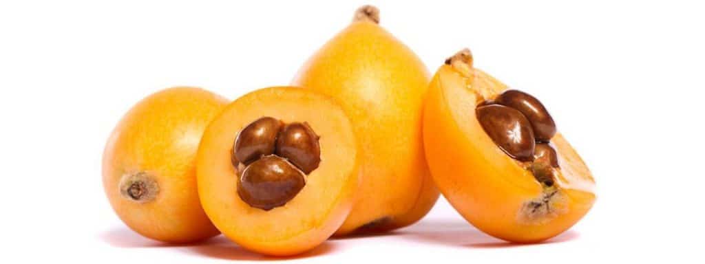 Los nísperos, otra fruta de abril