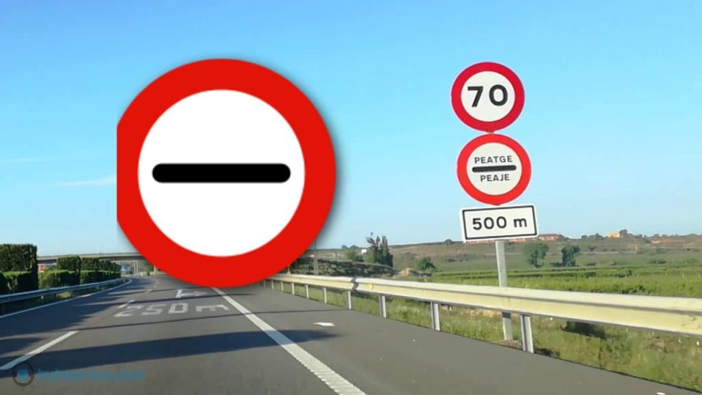 El círculo rojo con raya