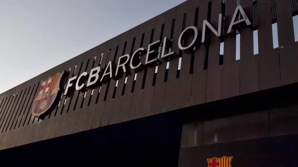 Con la UEFA se han topado: el FC Barcelona ahora sí que tiembla por el Caso Negreira 70 Estos son los que están investigando al FC Barcelona