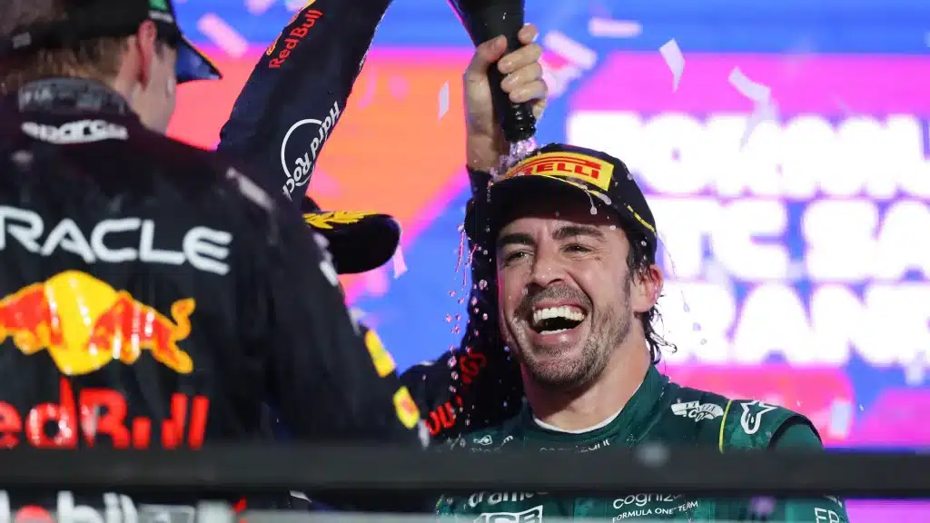 El grande de la F1 que tiene claro el tercer mundial de Fernando Alonso 94 Fer ha roto con el paradigma de la edad