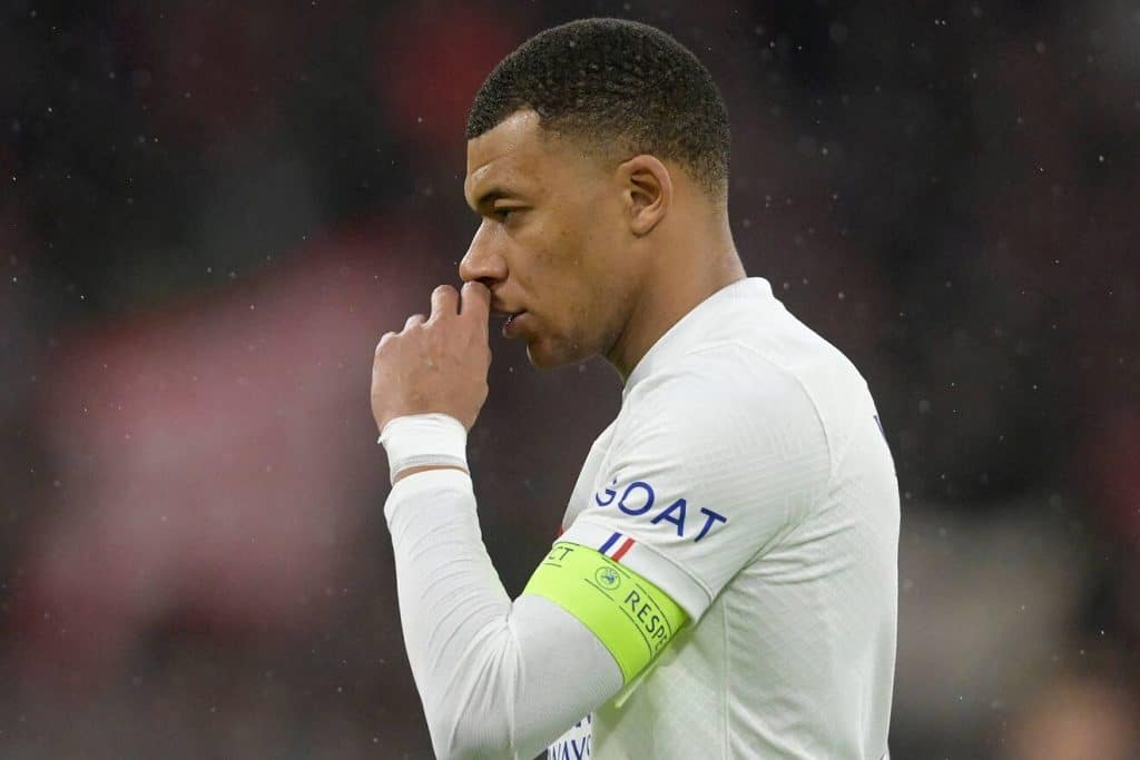 Huir, porque el equipo está en crisis