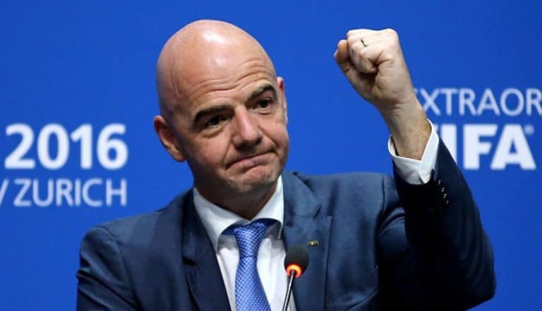 El cambio que Infantino quiere en el VAR revolucionará el fútbol El cambio que Infantino quiere en el VAR revolucionará el fútbol