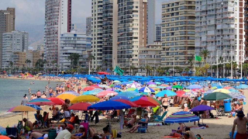 La AEMET advierte de las extrañas temperaturas que habrá los próximos días 37 Las precipitaciones están esencialmente ausentes