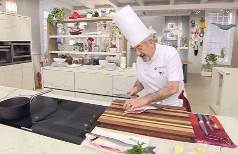 La deliciosa lubina en salsa de Arguiñano que puedes preparar en 10 minutos(1) La deliciosa lubina en salsa de Arguiñano que puedes preparar en 10 minutos