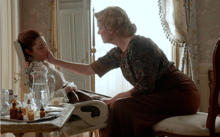 La promesa: la realidad tras el fantasma del palacio