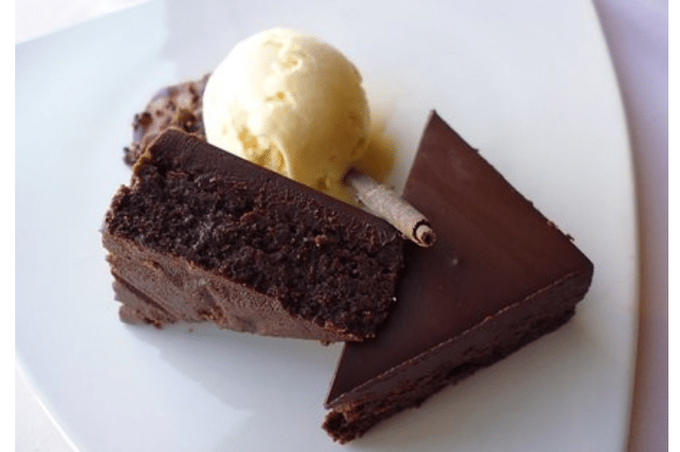 La receta de brownie de chocolate de Martín Berasategui que puedes hacer en casa