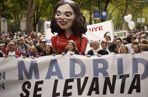 Las quejas de los sanitarios, señaladas por la Unión Europea Las quejas de los sanitarios, “señaladas” por la Unión Europea