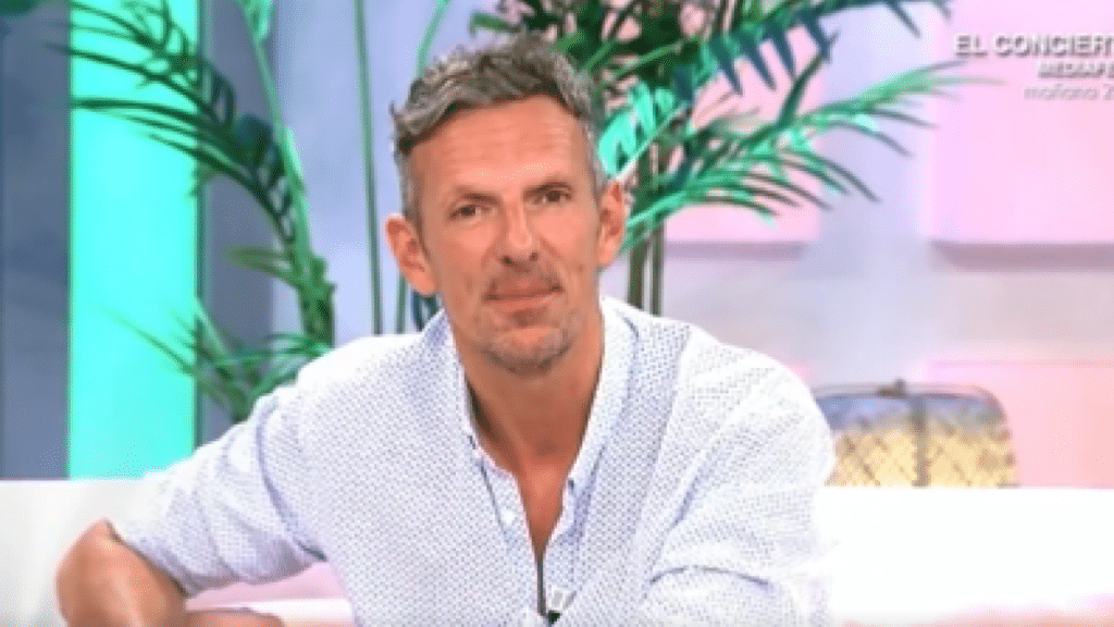 Los cabreos más sonados de Joaquín Prat en Ya es Mediodía 35 En "El Programa de Ana Rosa", Joaquín Prat hace un comentario sobre "Supervivientes"