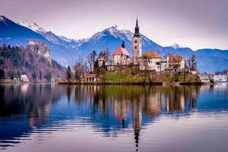 Los lagos más impresionantes de Europa para una escapada inolvidable